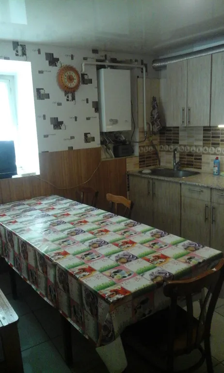 Дом с гранатовым деревом