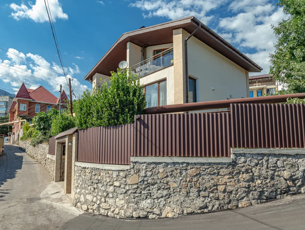 Видовые апартаменты у Царской тропы