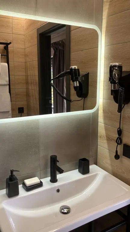 Коттедж Дом студия на берегу реки Свирь — Лодейное Поле