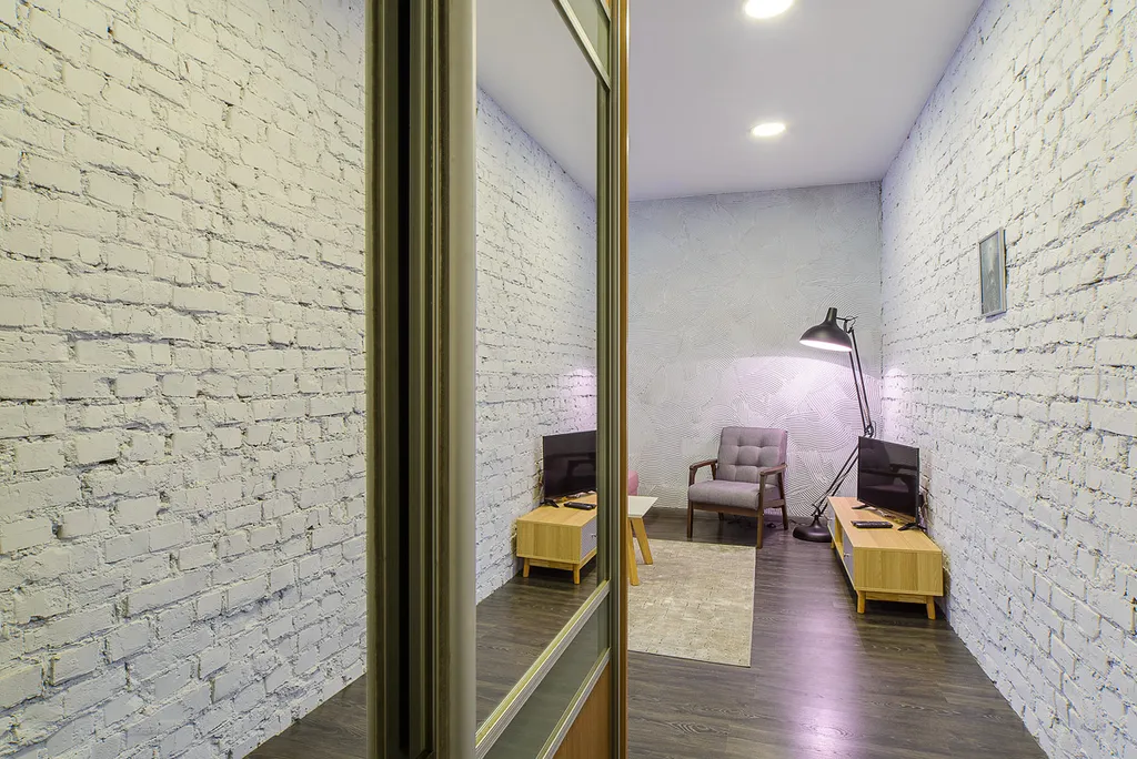 Студия в самом центре на площади Победы