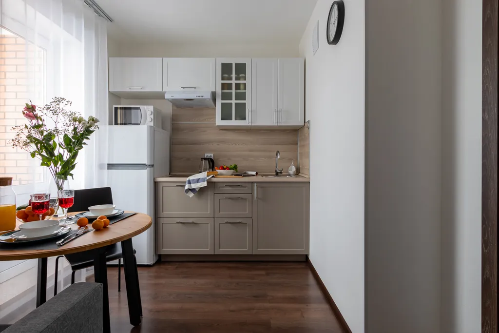 Уютная квартира, кафе с полноценными обедами на 1 этаже