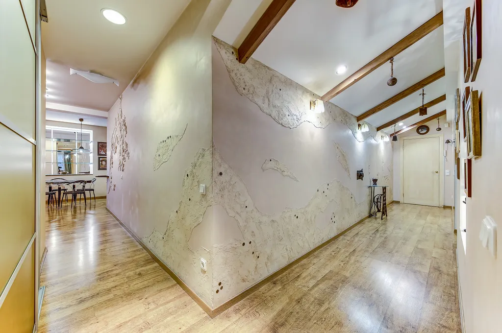 Ryss' 2BR Apt on Nevsky 79