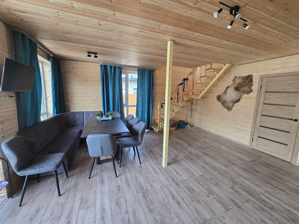 Уютный новый дом в горах