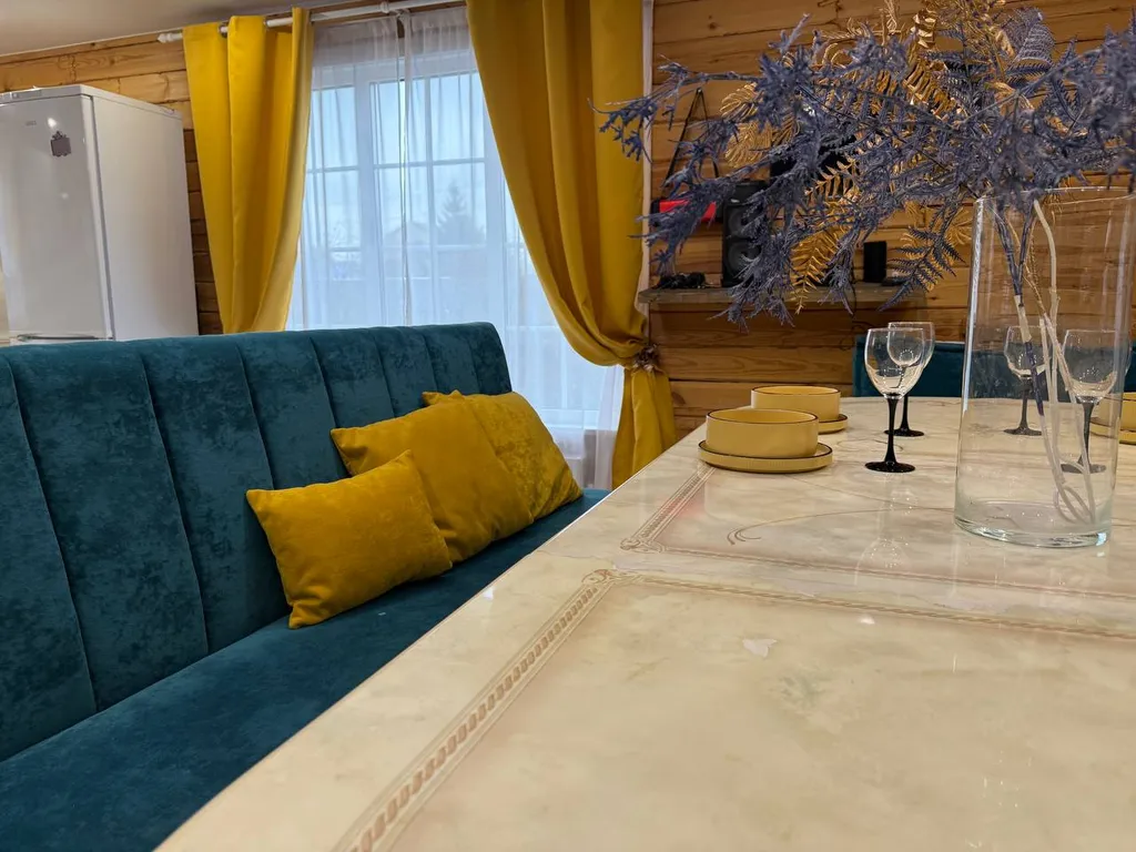 Дом, 14 спальных мест, парковка на 5 машин, баня, до аква парка 15 мин