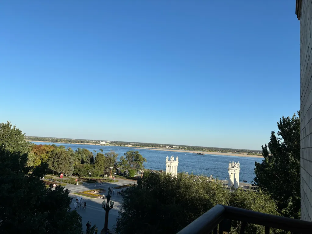 Квартира с видом на Волгу рядом с набережной