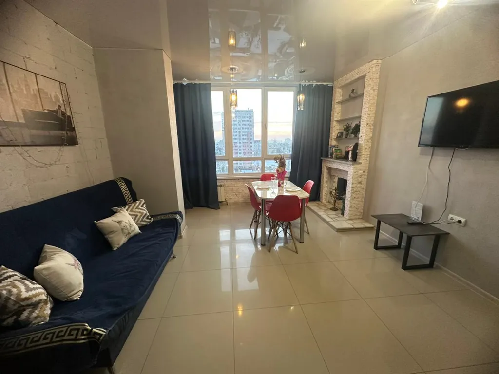 Студия с панорамным видом на Оку