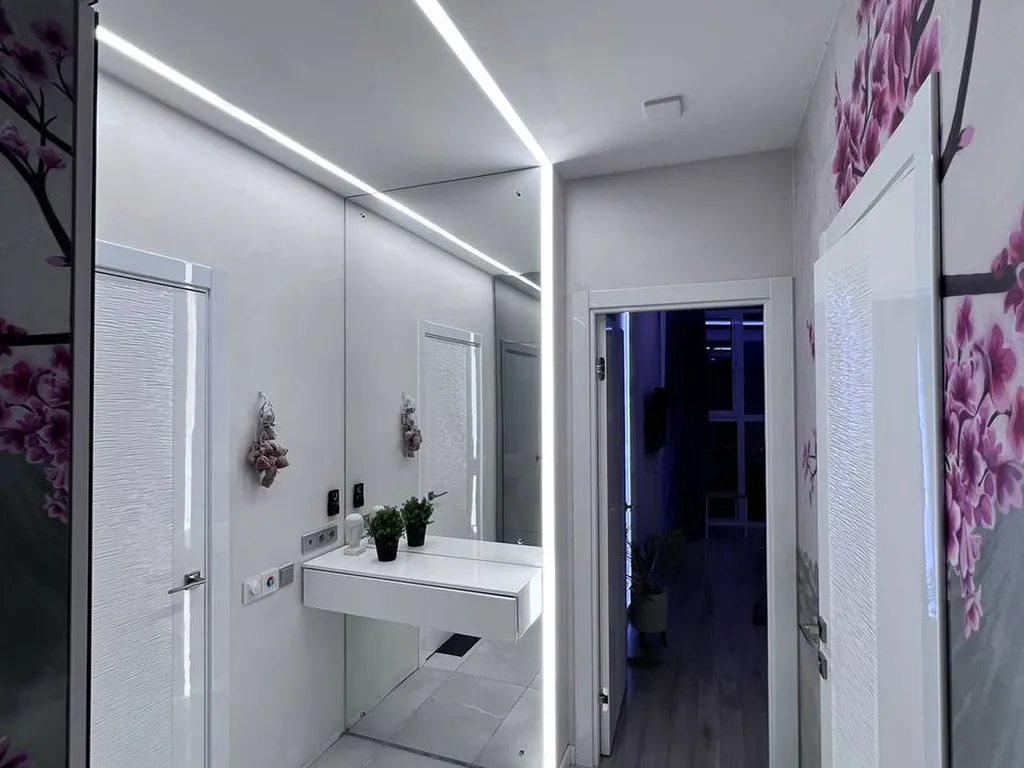 Современная квартира с панорамным видом на Волгу (Уютный Дом)