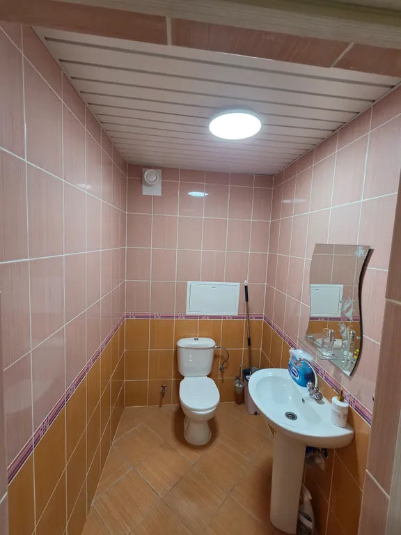 Теплая светлая двухкомнатная квартира в самом центре города