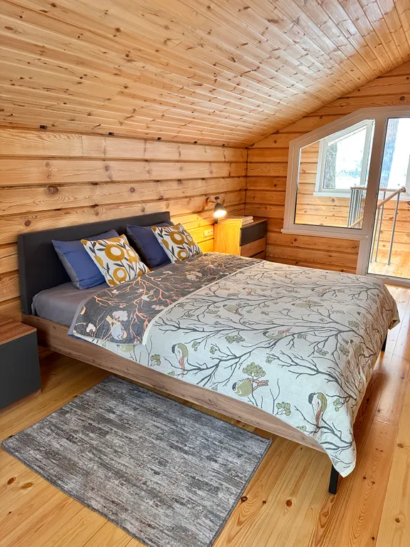 Новый круглогодичный 3-й коттедж на берегу Катуни