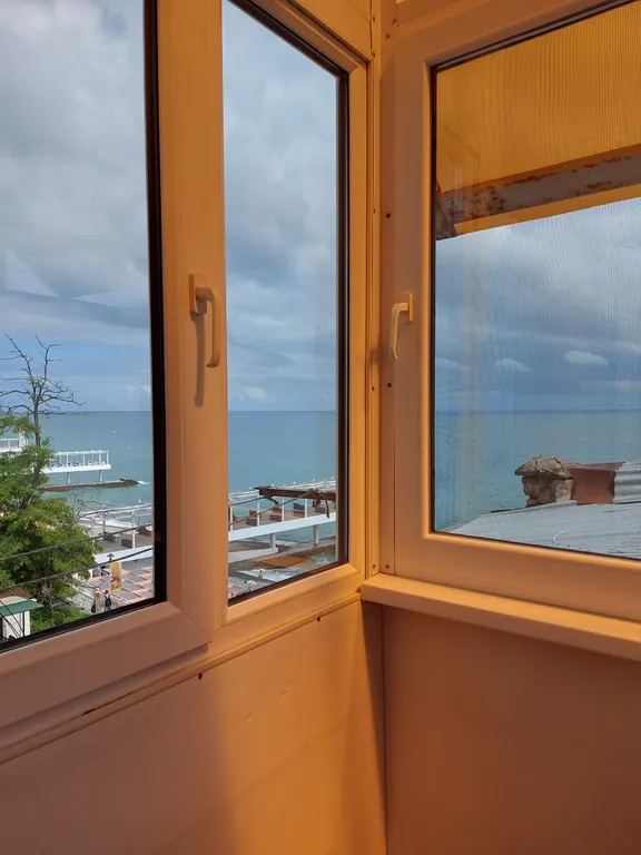 2 комнатная квартира с видом на море