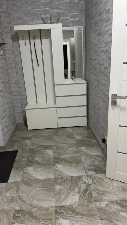 Уютная квартира с панорамным видом на горы , около нового сквера