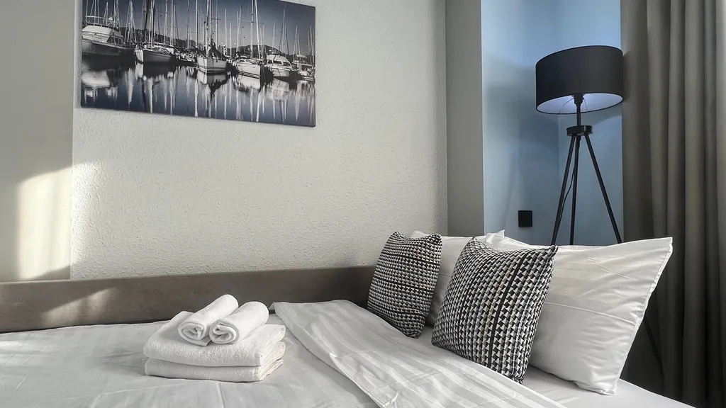 Квартира Апартаменты у Часовой башни голубые — аренда посуточно в Выборг