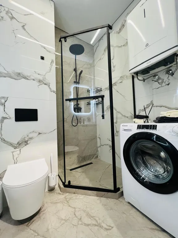 Студия трехместная с бассейном