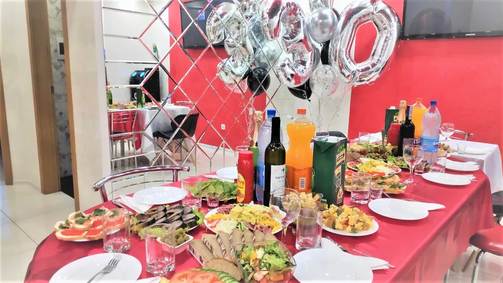 Коттедж Позитив с сауна, караоке