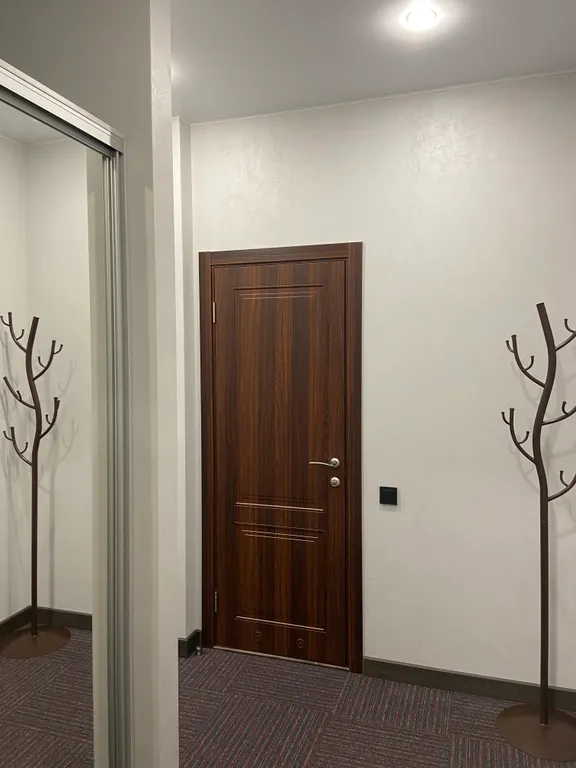 Апартаменты на горнолыжном курорте Солнечная Долина с видом на озеро