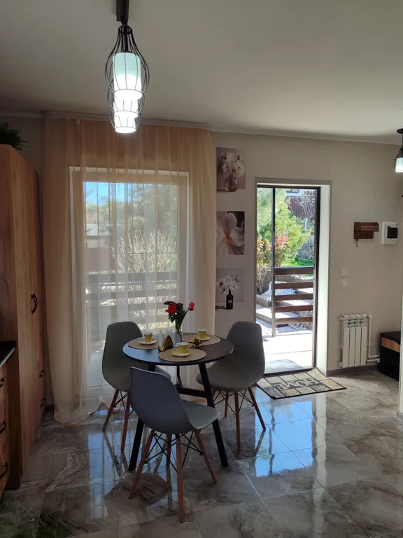 Домик-студия Уютный дворик