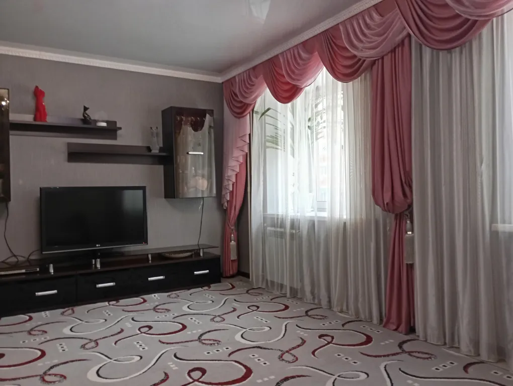 Уютная квартира в спальном районе города