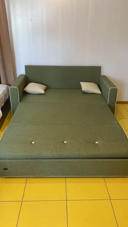 Коттедж Дом с двориком у моря — Гагра