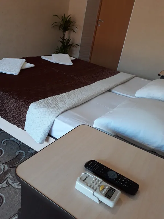 Квартира Квартира Двухместный улучшенный двухкомнатный с двухспальной кроватью. — Кучугуры