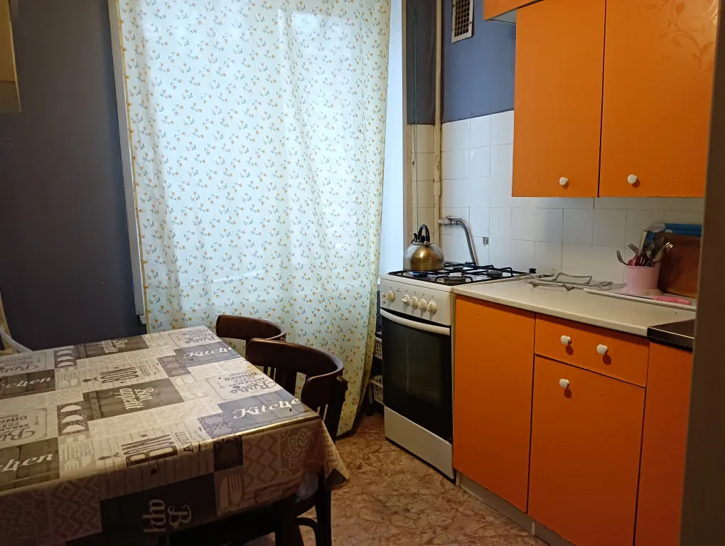 Квартира 3-комнатная Квартира — Москва