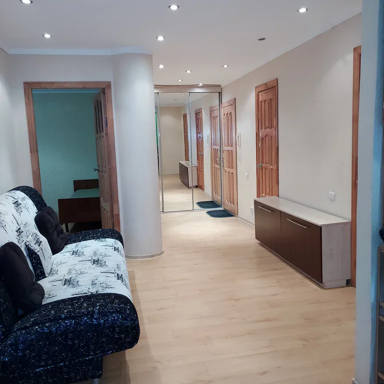 3-комнатная Квартира