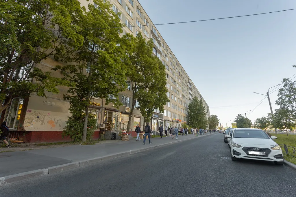 Квартира у метро
