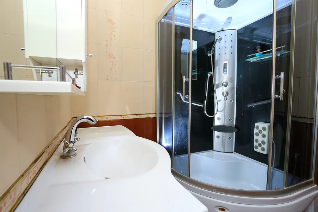 Квартира Уютная квартира в центре города у Набережной — Омск