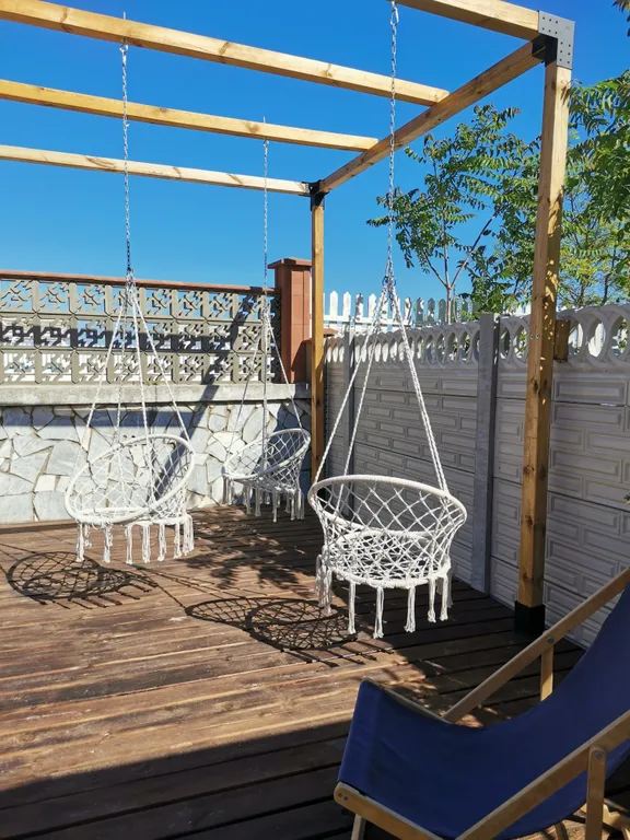 Дом возле моря