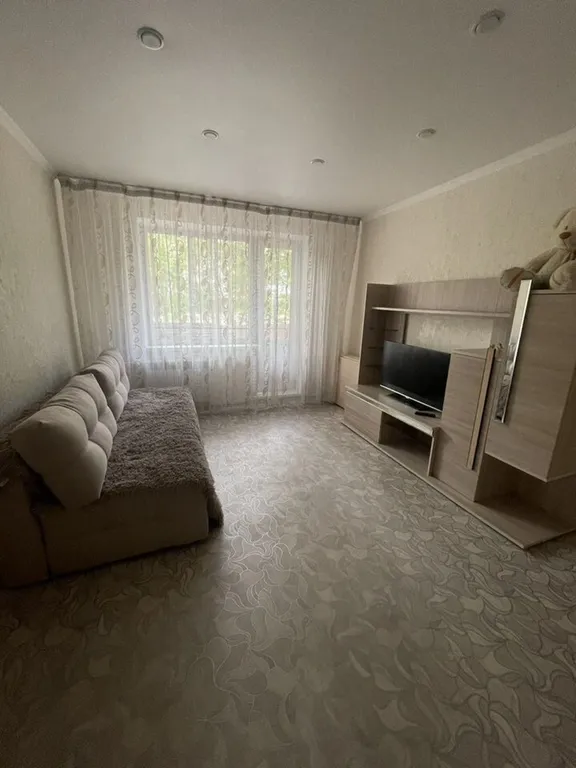 Уютная двухкомнатная квартира — аренда посуточно в Нижнекамск