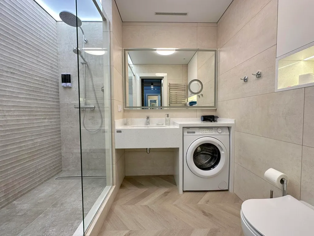 Апартаменты Акваделюкс с шикарным видом на море и большим балконом