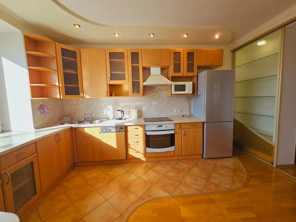 Квартира на площади Ленина