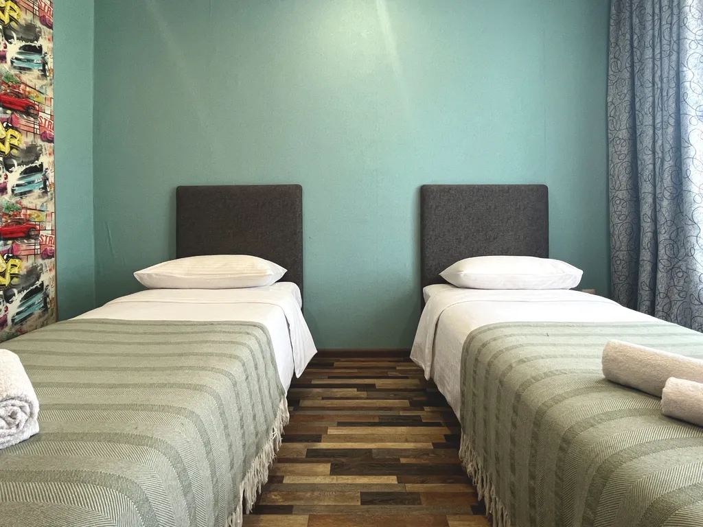 Квартира люкс в районе ДК Металлургов с большой кухней