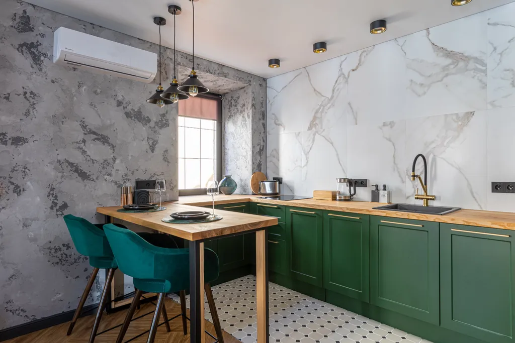 2 этажа винтажной классики в Лофте в минуте от Кремля