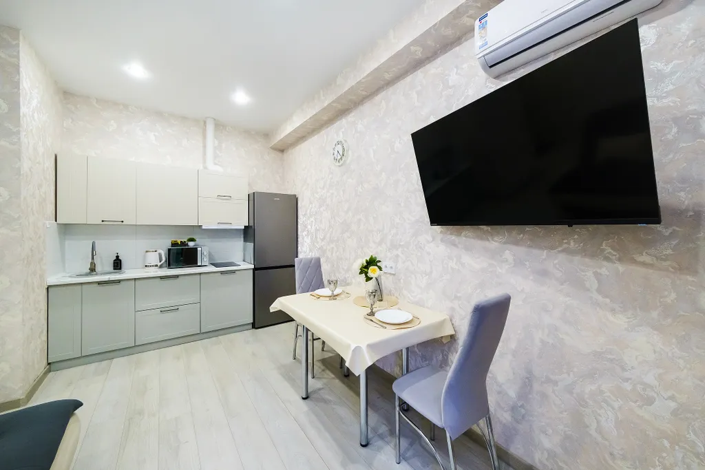 Квартира с видом на зелень и большой лоджией в новом ЖК 800 м от моря