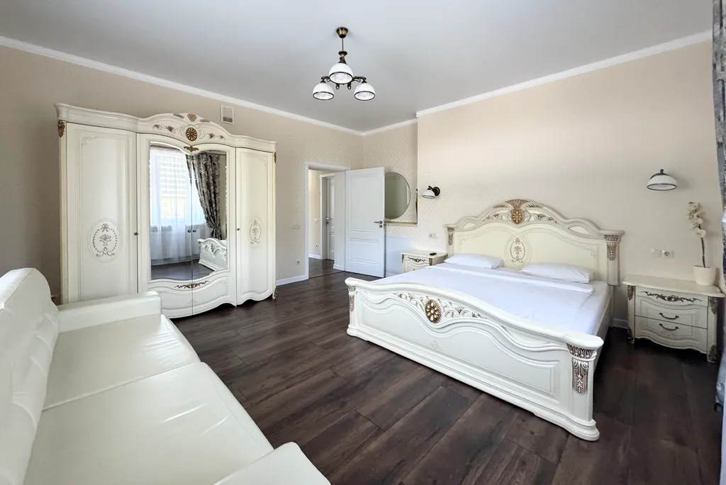 Квартира Семейный номер Люкс 1 — аренда посуточно в Брест