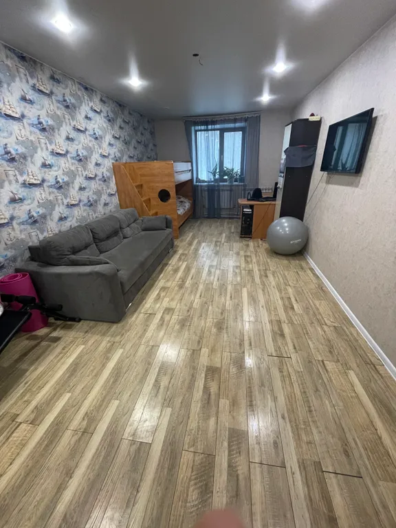 Трехкомнатная квартира у моря с террасой