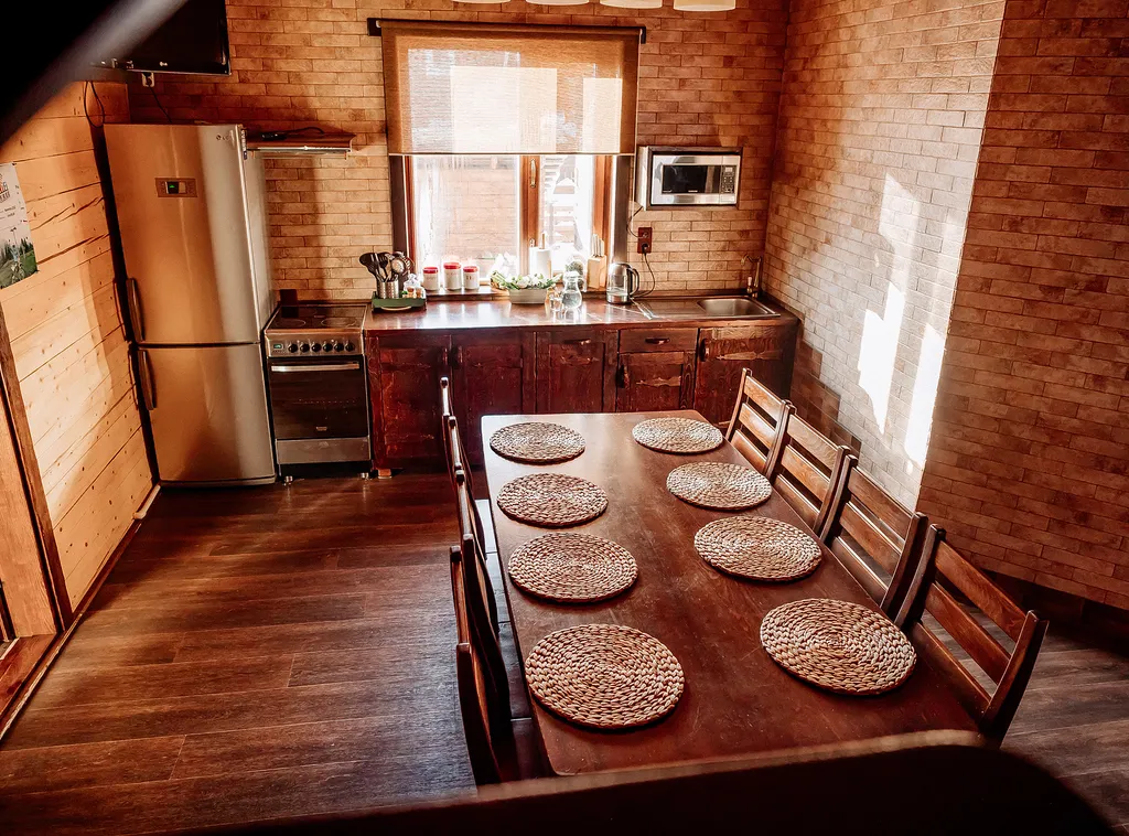 6-комнатный Дом