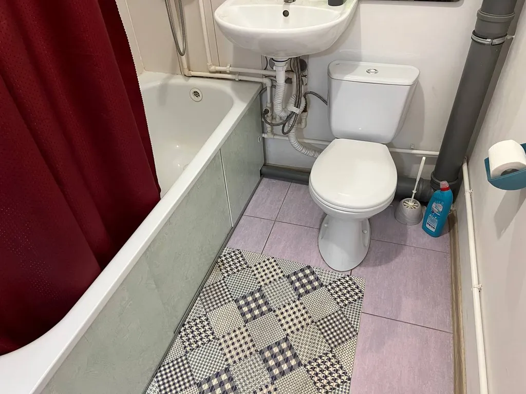 Современнaя, чистая, уютнaя квартира c очень хорошим ремонтом