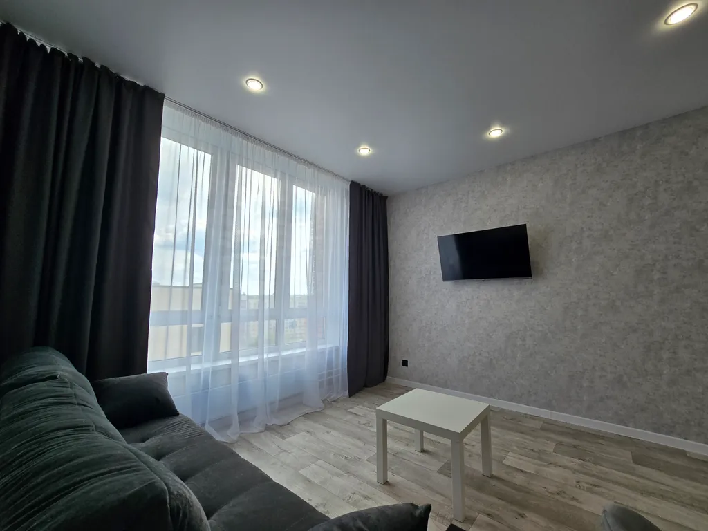 Квартира в новом доме возле Парка Ангелов