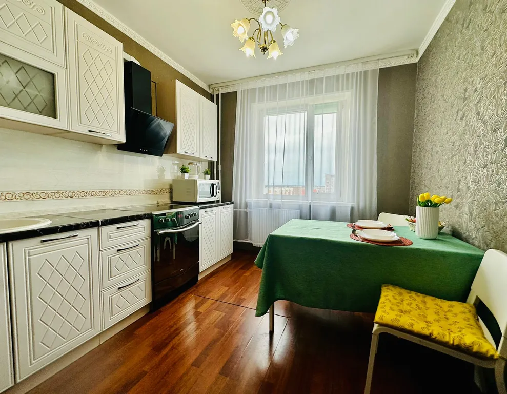 Уютная 1-комнатная квартира с балконом в центре города