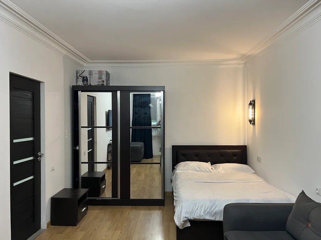 Уютная квартира с евроремонтом в центре города