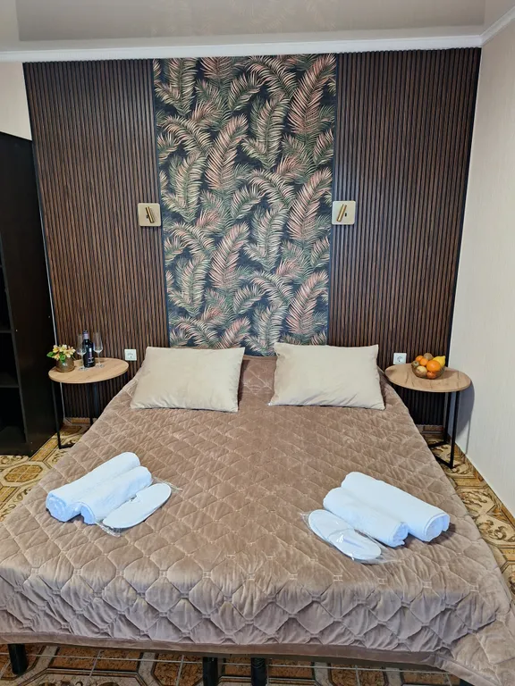 Квартира Квартира Пальма трёхместный комфортный номер с кроватями twin/dbl и одноместным диваном — Геленджик