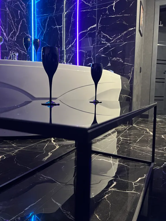 Уютная квартира для романтических встреч с огромным джакузи