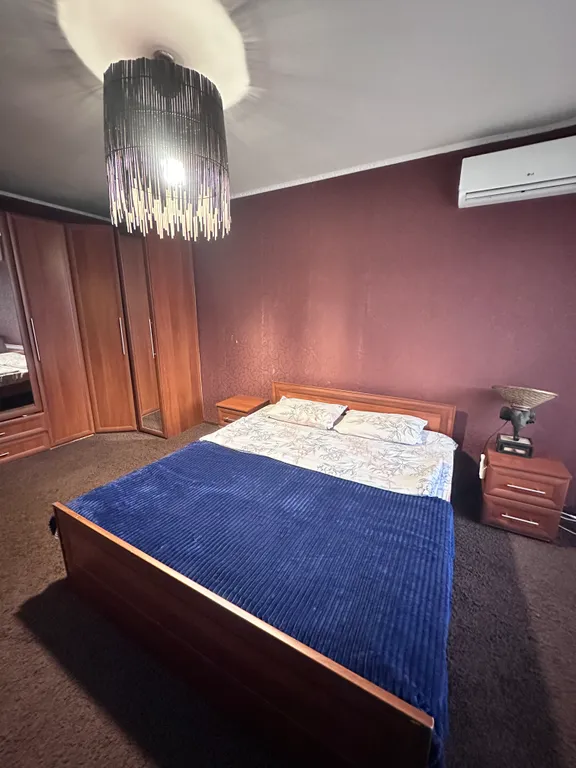 Двухкомнатная квартира в спальном районе