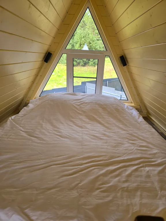 Коттедж Уютный дом в хвойном лесу — Озёры