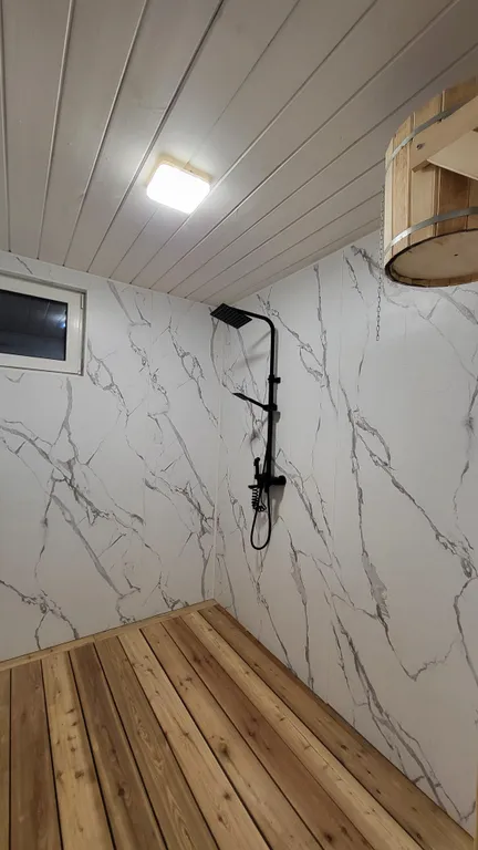 Уютный, светлый, новый евро-3 комнатный дом на участке 9 соток с баней