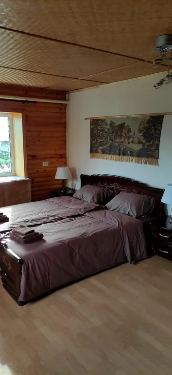 Дом с камином и садом! Две минуты до пляжа!