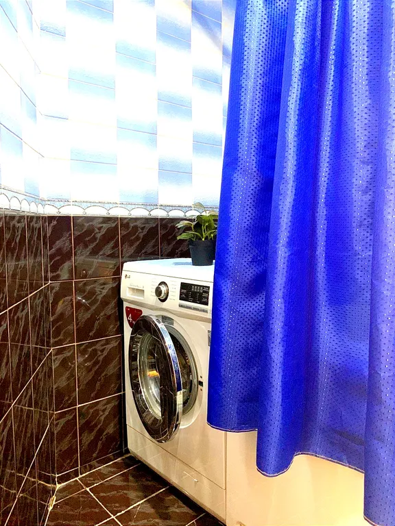 Двухкомнатная квартира с кондиционером в центре города