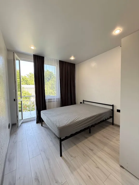 Коттедж с бассейном, спортзалом, барбекю в центре Сочи