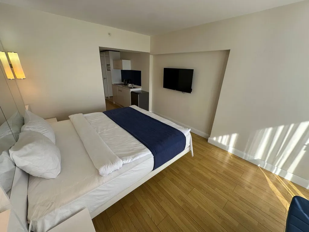 Апартаменты у моря с шикарным видом в Апарт-Отеле Orbi City